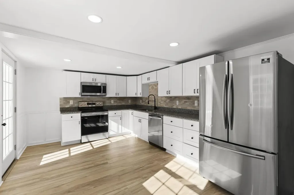 126 Watson Road Dover NH 03820