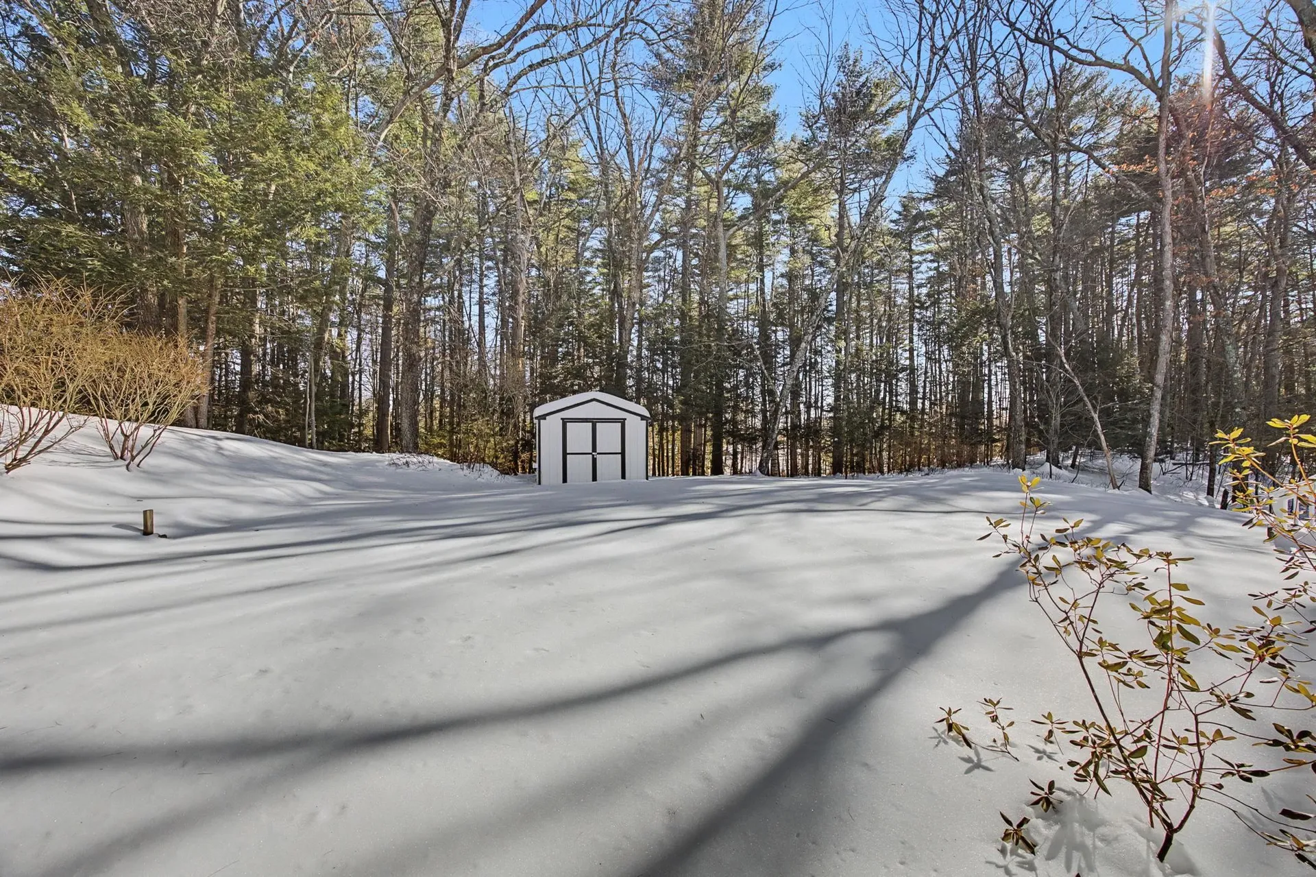 12 Davis Road Merrimack NH 03054