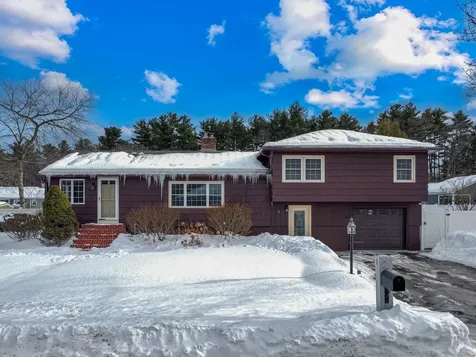 8 Cole Street Salem NH 03079