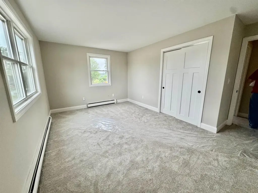 13 Birdie Grove Rochester NH 03839