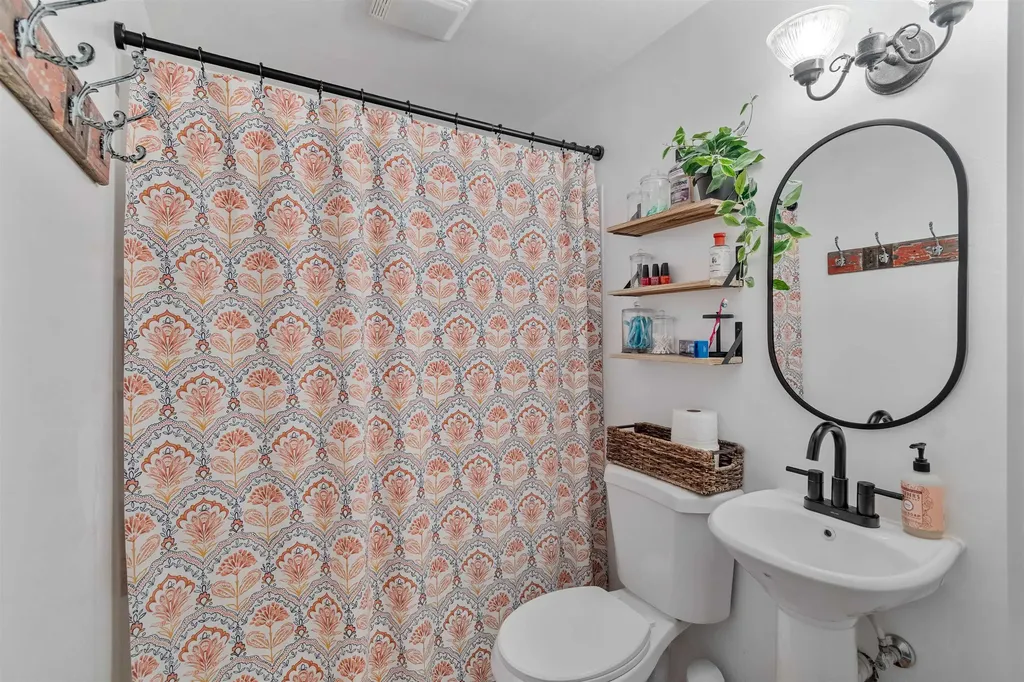 16-18 South Elm Street St. Albans City VT 05478