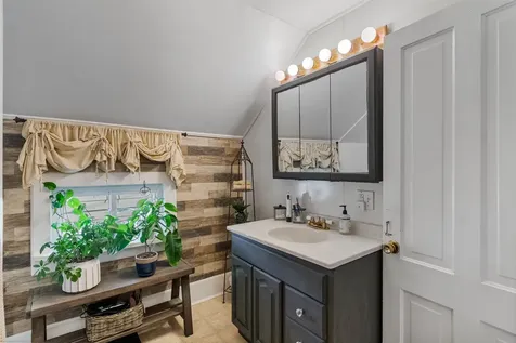 16-18 South Elm Street St. Albans City VT 05478