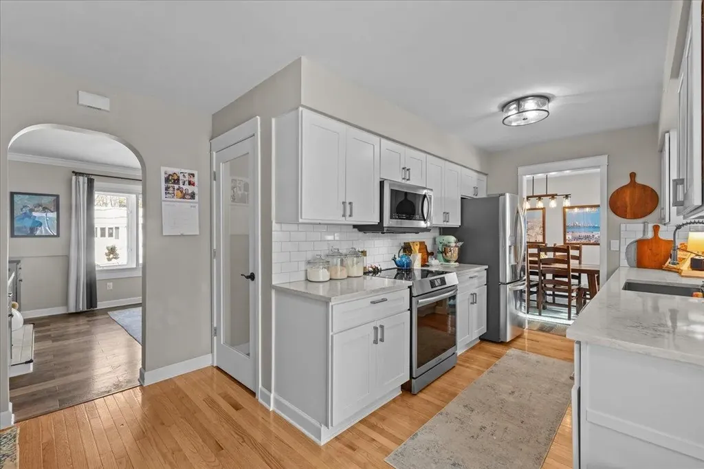 23 Duval Street South Burlington VT 05403