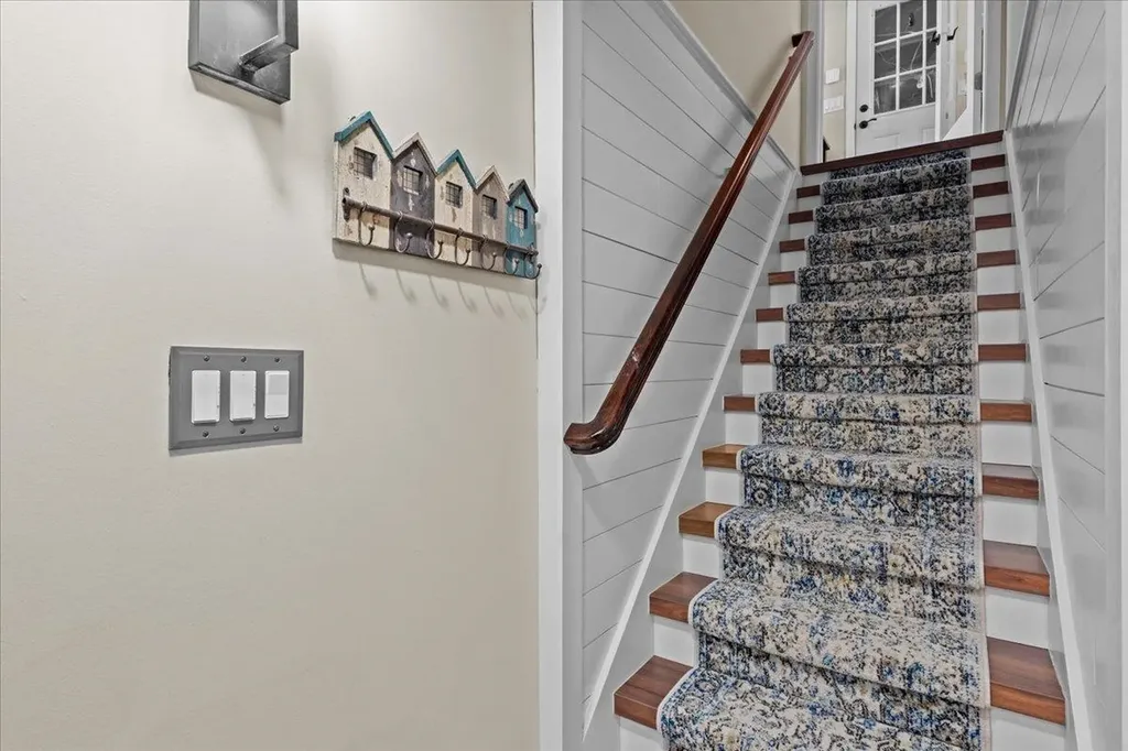 23 Duval Street South Burlington VT 05403