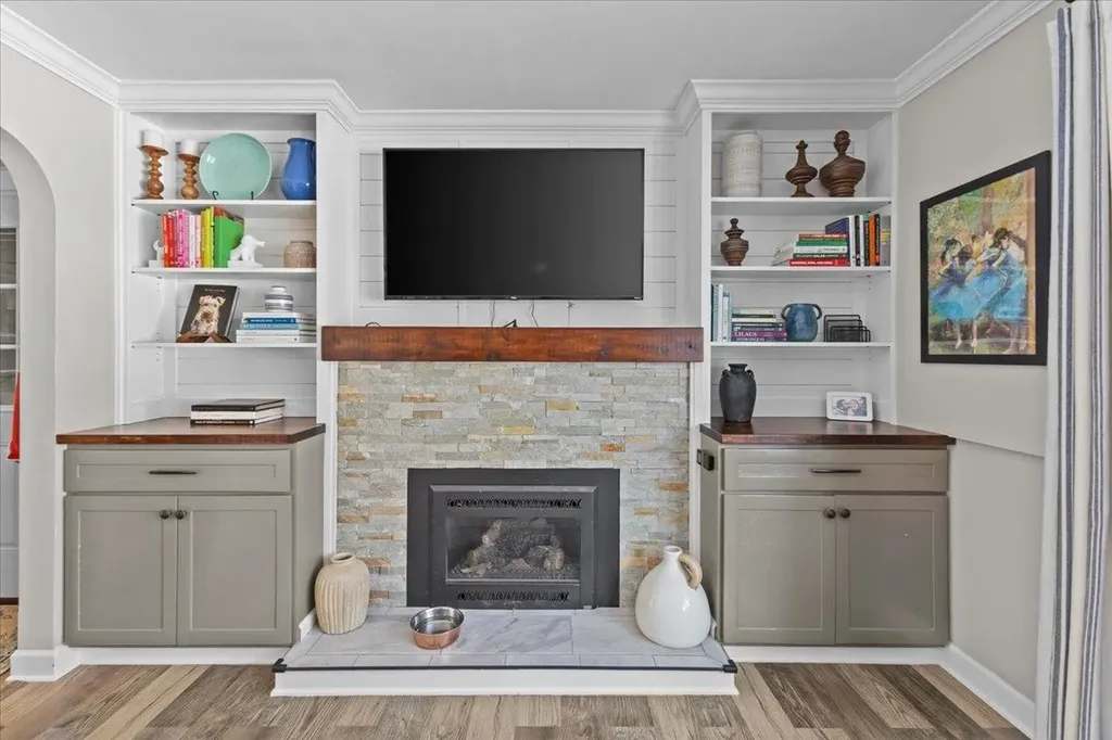 23 Duval Street South Burlington VT 05403