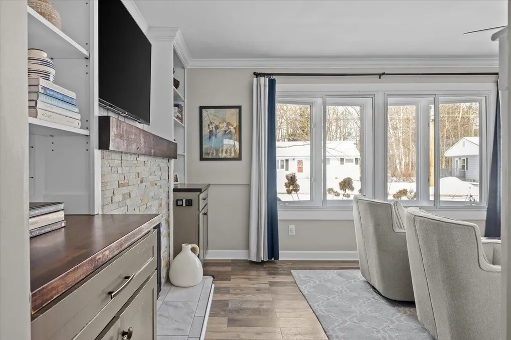 23 Duval Street South Burlington VT 05403