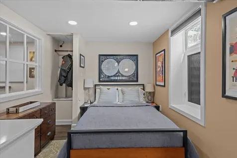 23 Duval Street South Burlington VT 05403