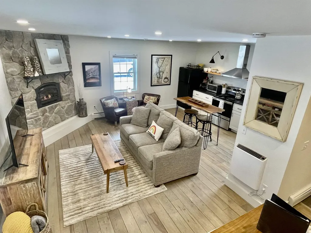 1457 Mountain Road Stowe VT 05672