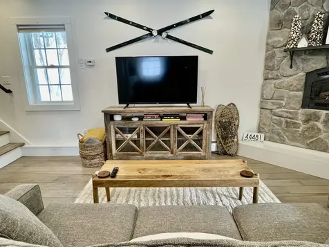 1457 Mountain Road Stowe VT 05672