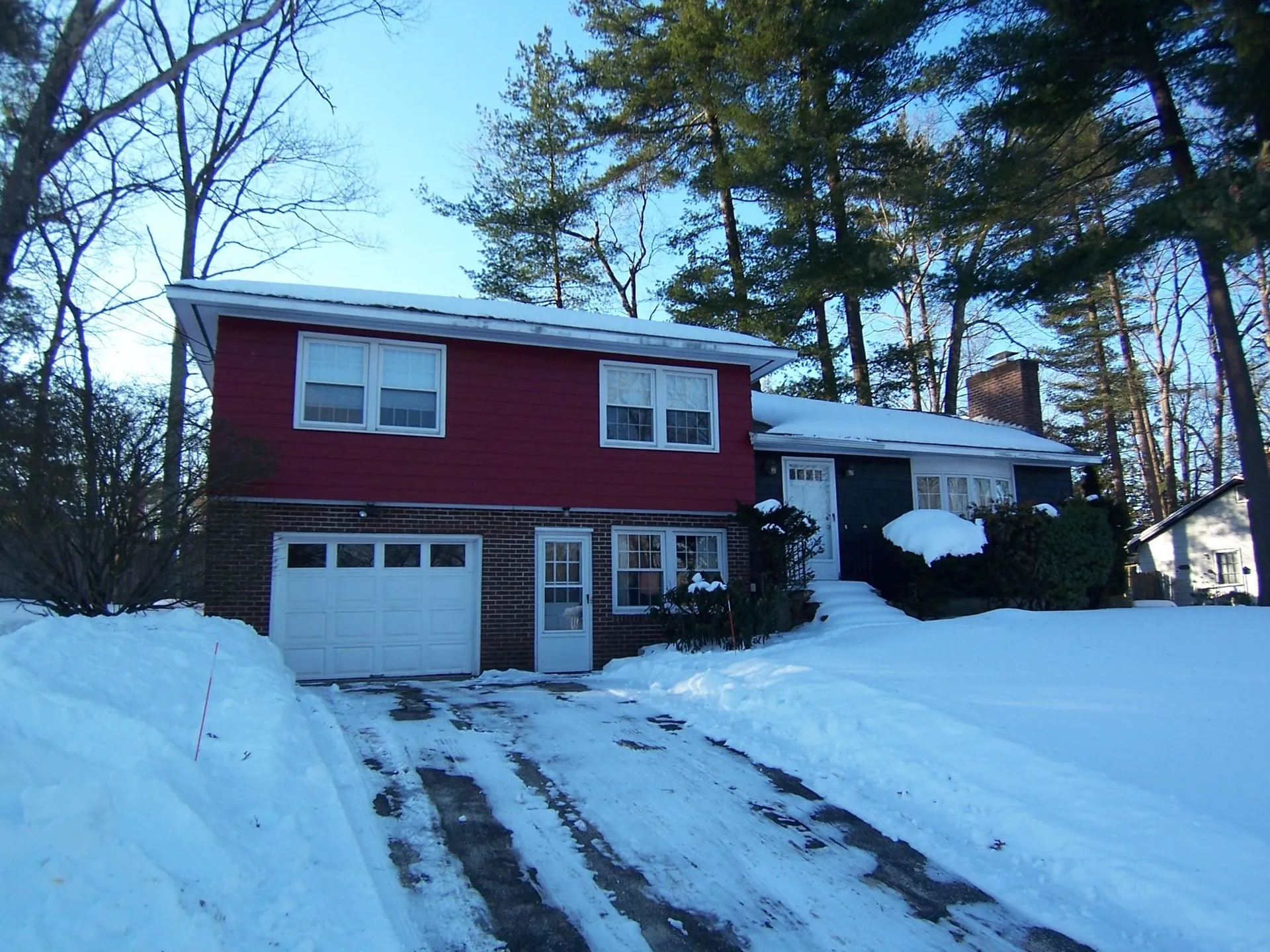 18 Century Road Nashua NH 03064