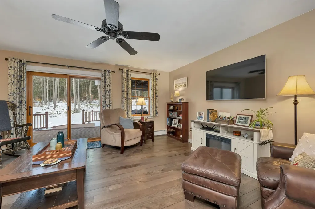 92 Milton Road Farmington NH 03835