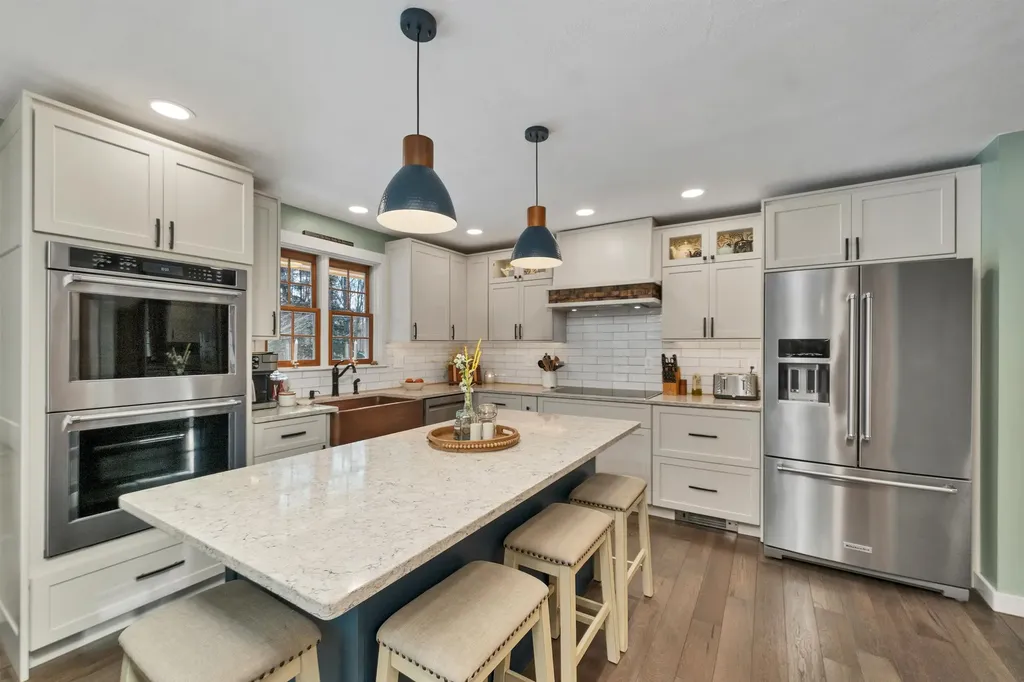 92 Milton Road Farmington NH 03835