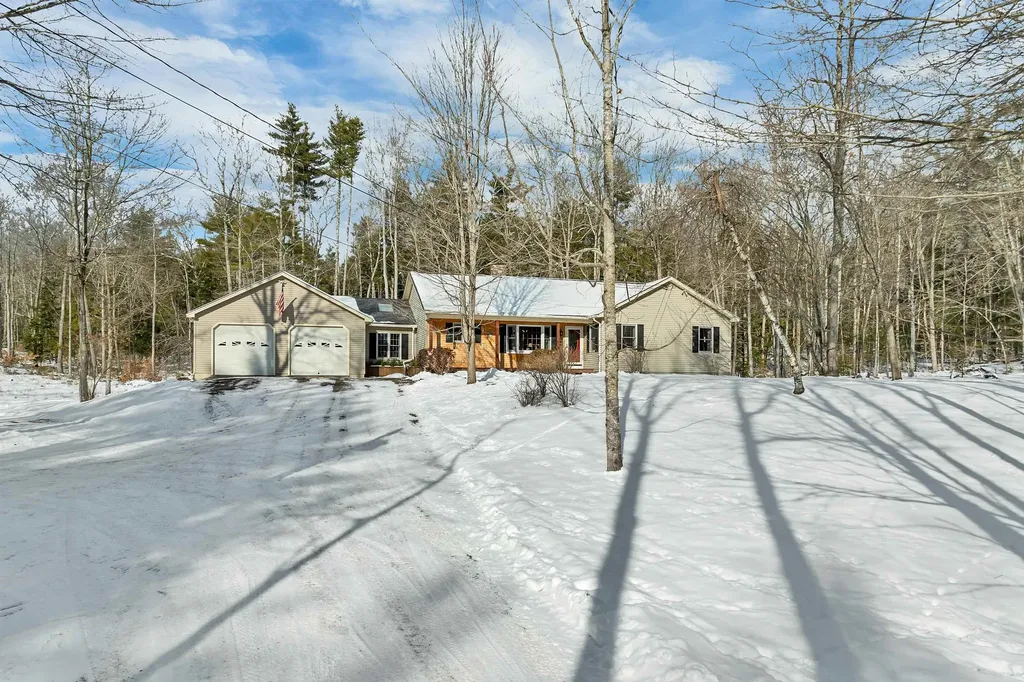 92 Milton Road Farmington NH 03835