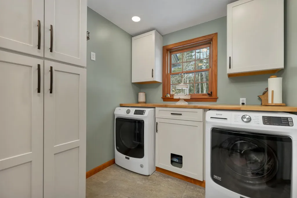 92 Milton Road Farmington NH 03835