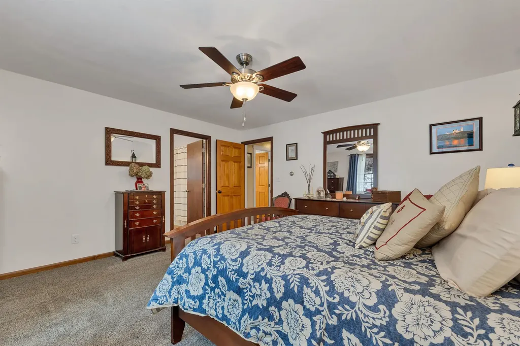 92 Milton Road Farmington NH 03835