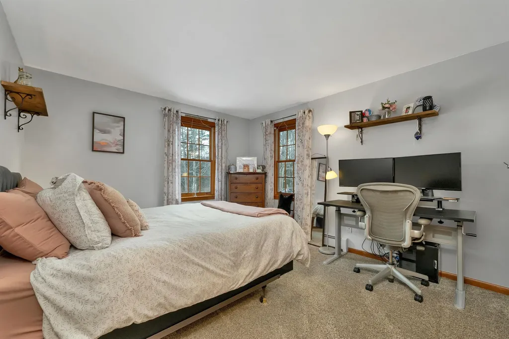 92 Milton Road Farmington NH 03835