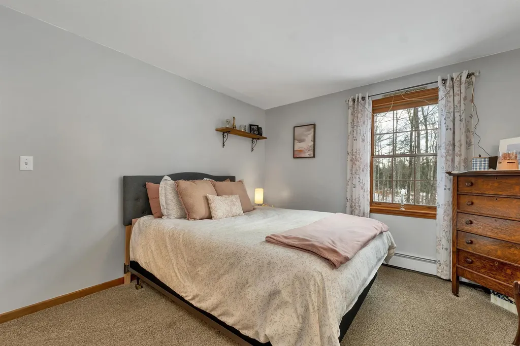 92 Milton Road Farmington NH 03835