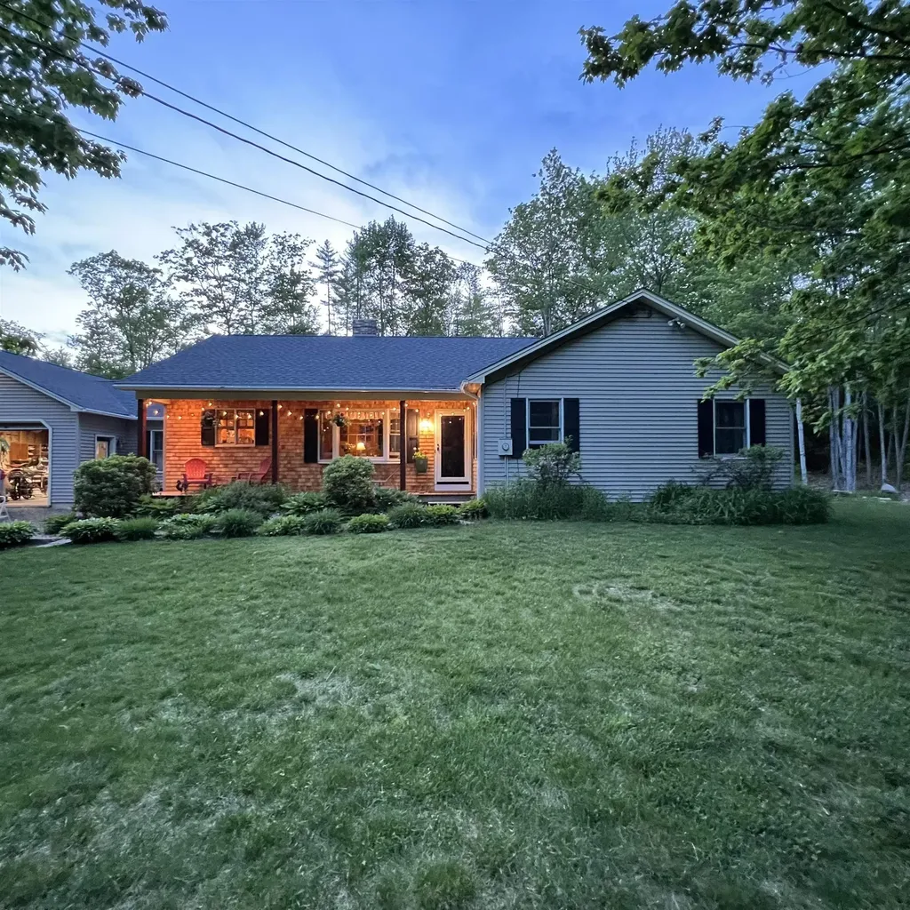 92 Milton Road Farmington NH 03835