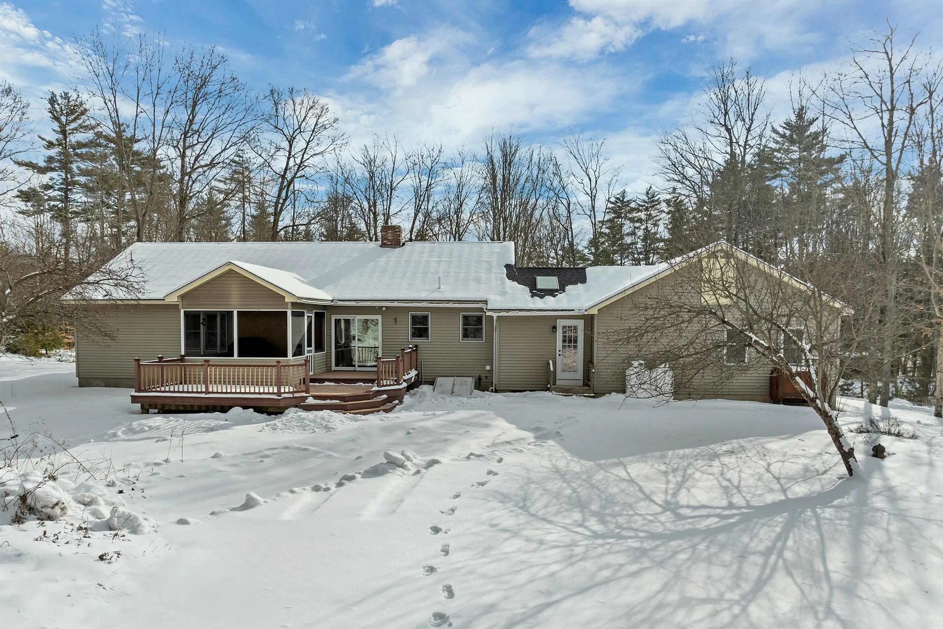 92 Milton Road Farmington NH 03835