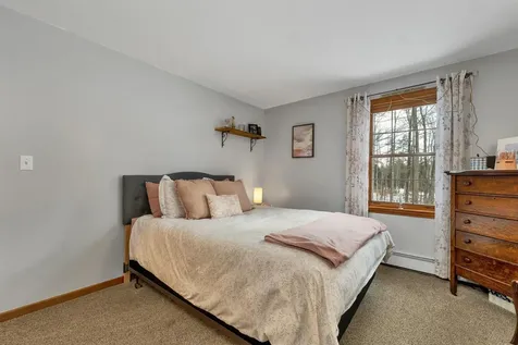 92 Milton Road Farmington NH 03835