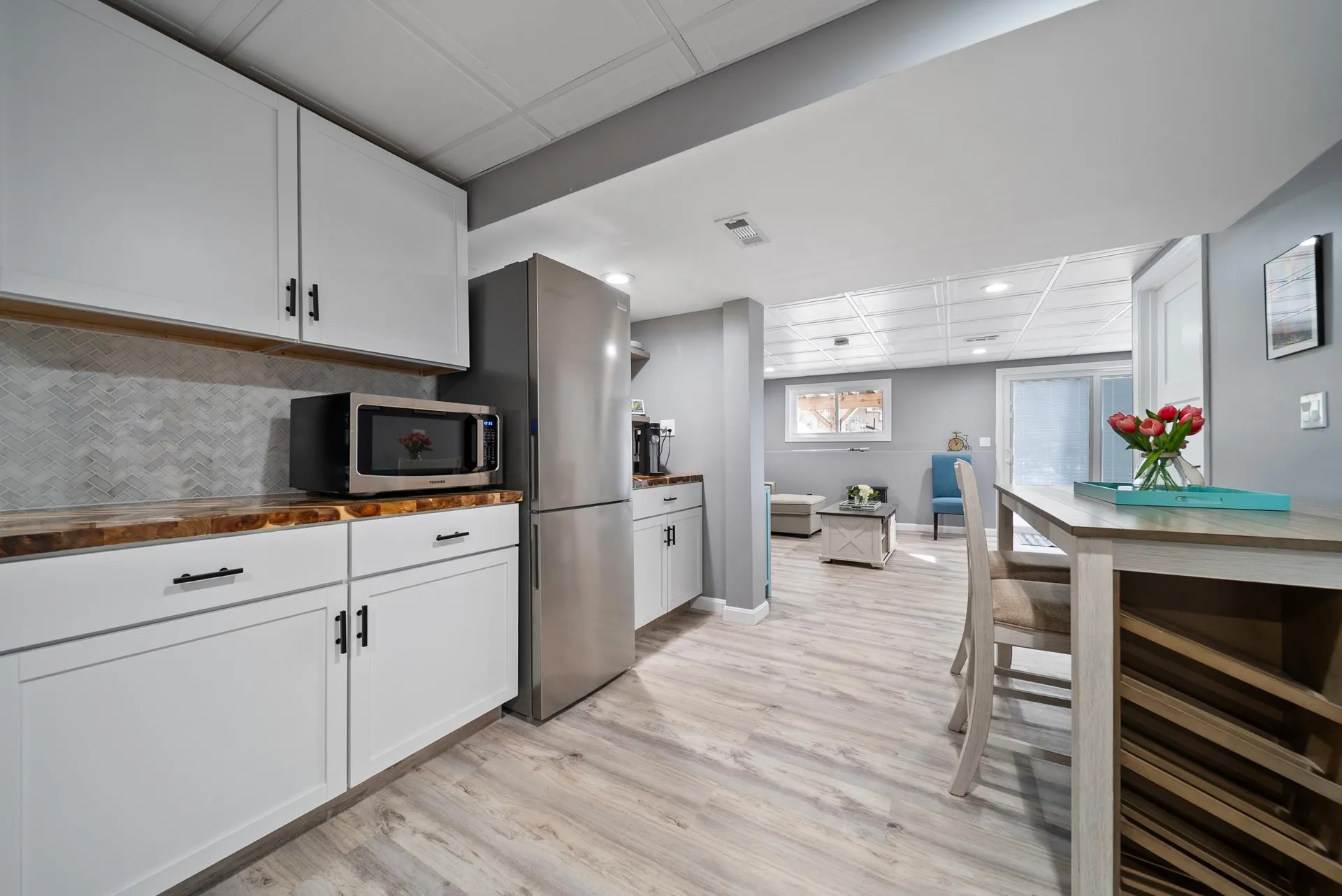 8 Standish Way Amherst NH 03031