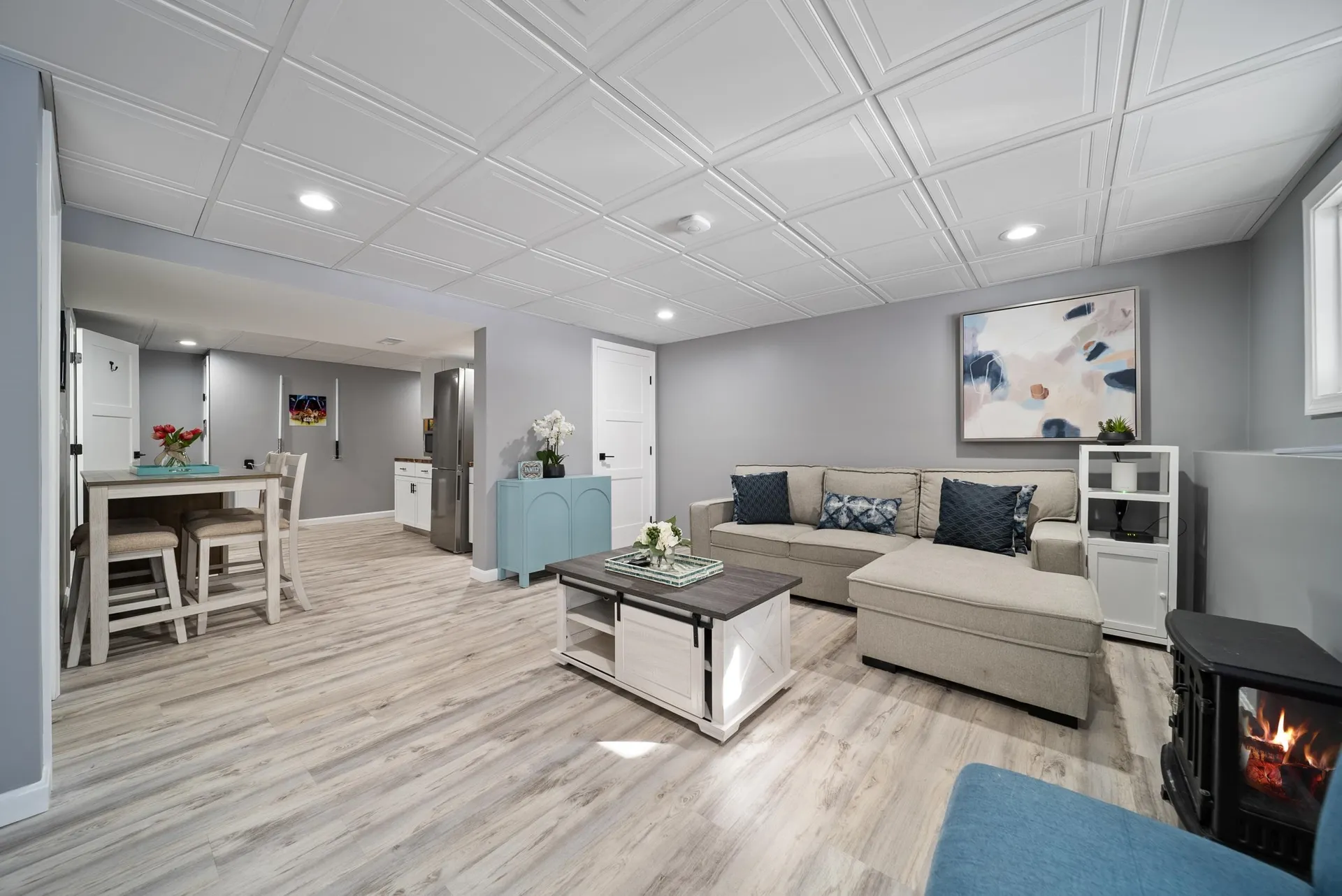 8 Standish Way Amherst NH 03031