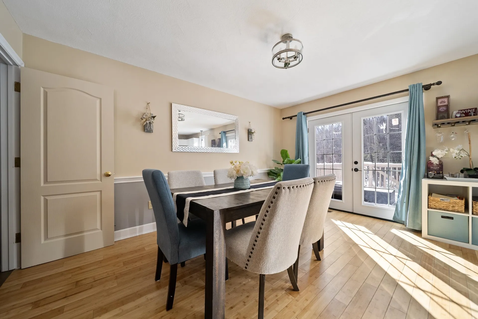 8 Standish Way Amherst NH 03031