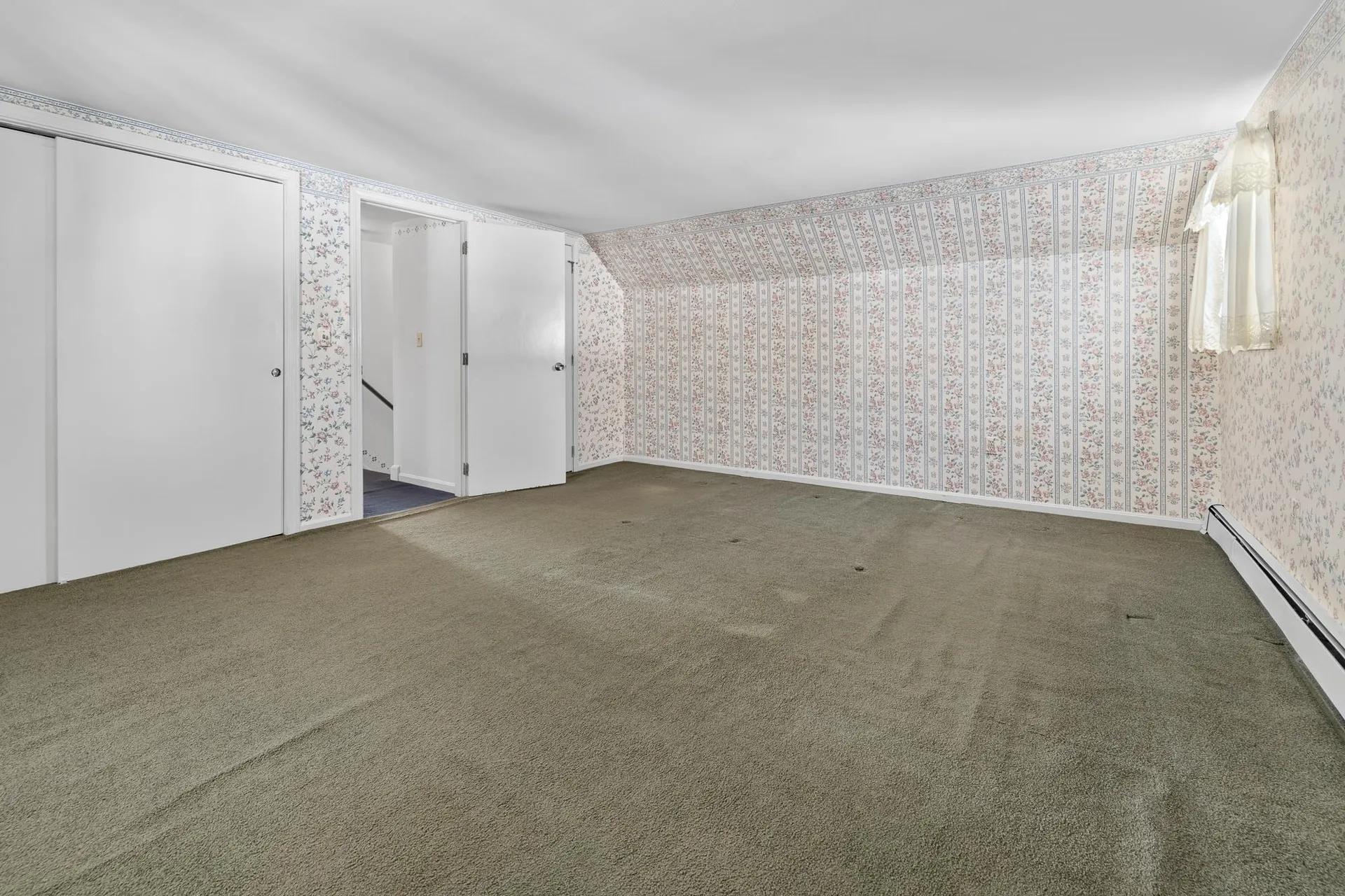 63 Morning Glory Lane Hartford VT 05088