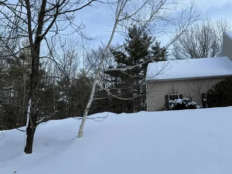 90 Mcgettigan Road Milford NH 03055