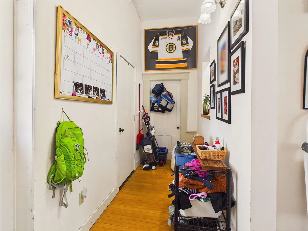 121 Howe Hill Road Pomfret VT 05053