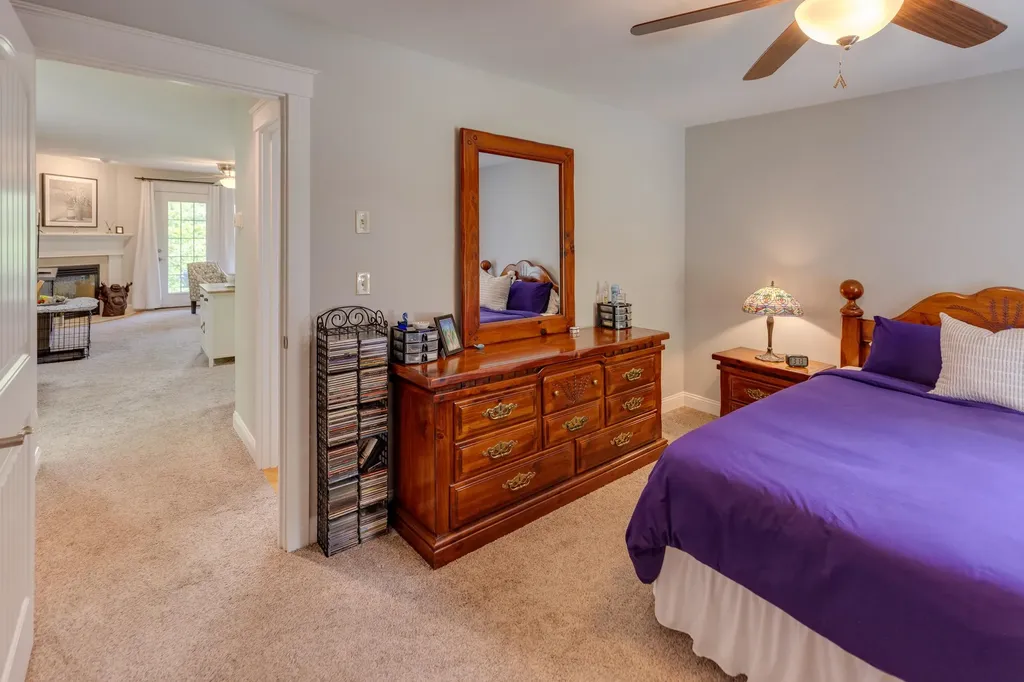 23 Falls Road Thornton NH 03285