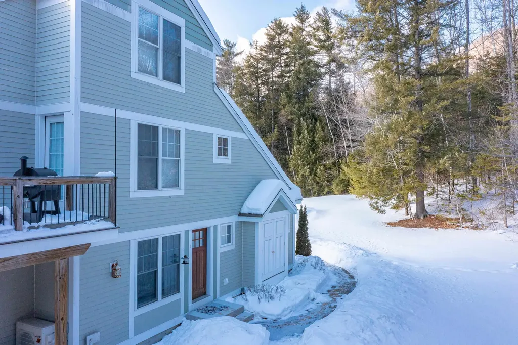 23 Falls Road Thornton NH 03285