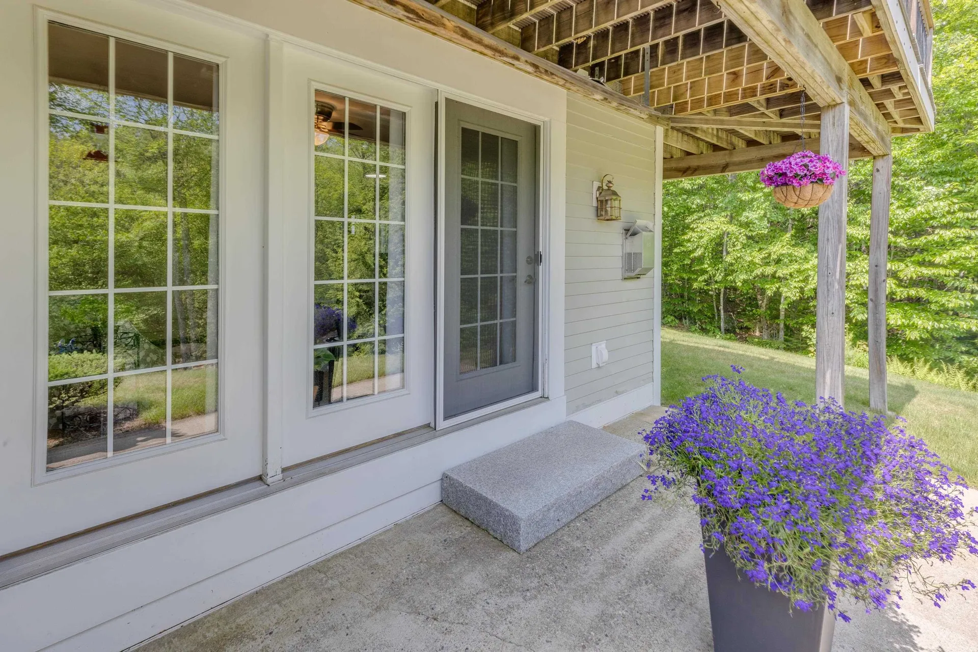 23 Falls Road Thornton NH 03285