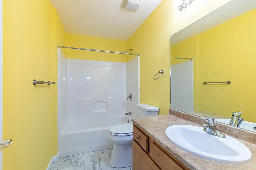 65 Fordway Extension Derry NH 03038