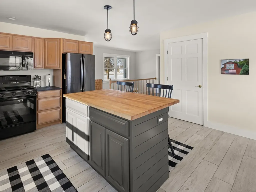 5783 Goodrich Corner Road Addison VT 05492