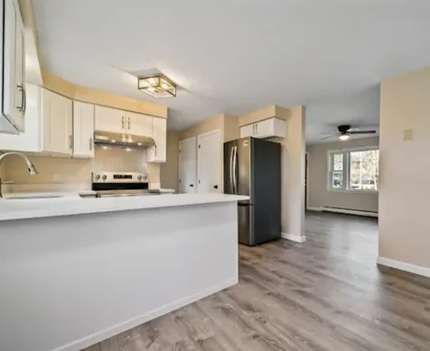 4 Norman Drive Derry NH 03038