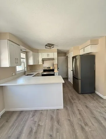 4 Norman Drive Derry NH 03038