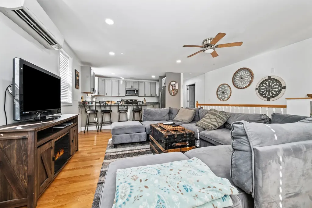 17 Wakefield Road Brownfield ME 04010