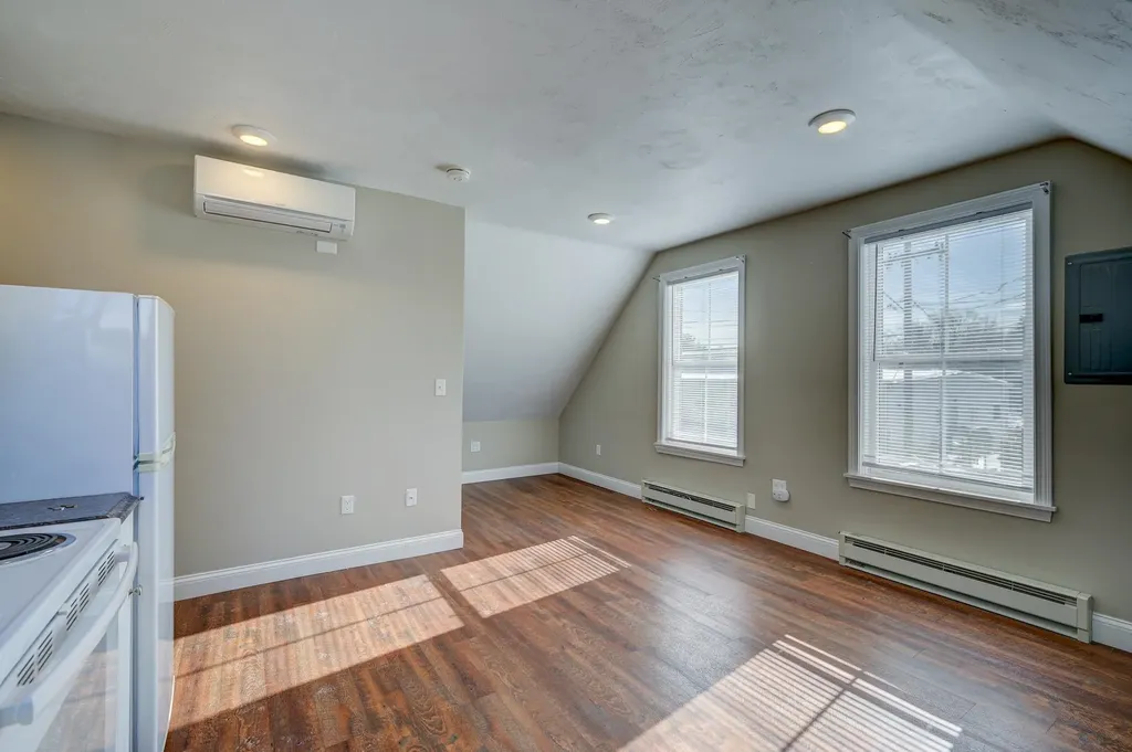 76 Main Street Conway NH 03818