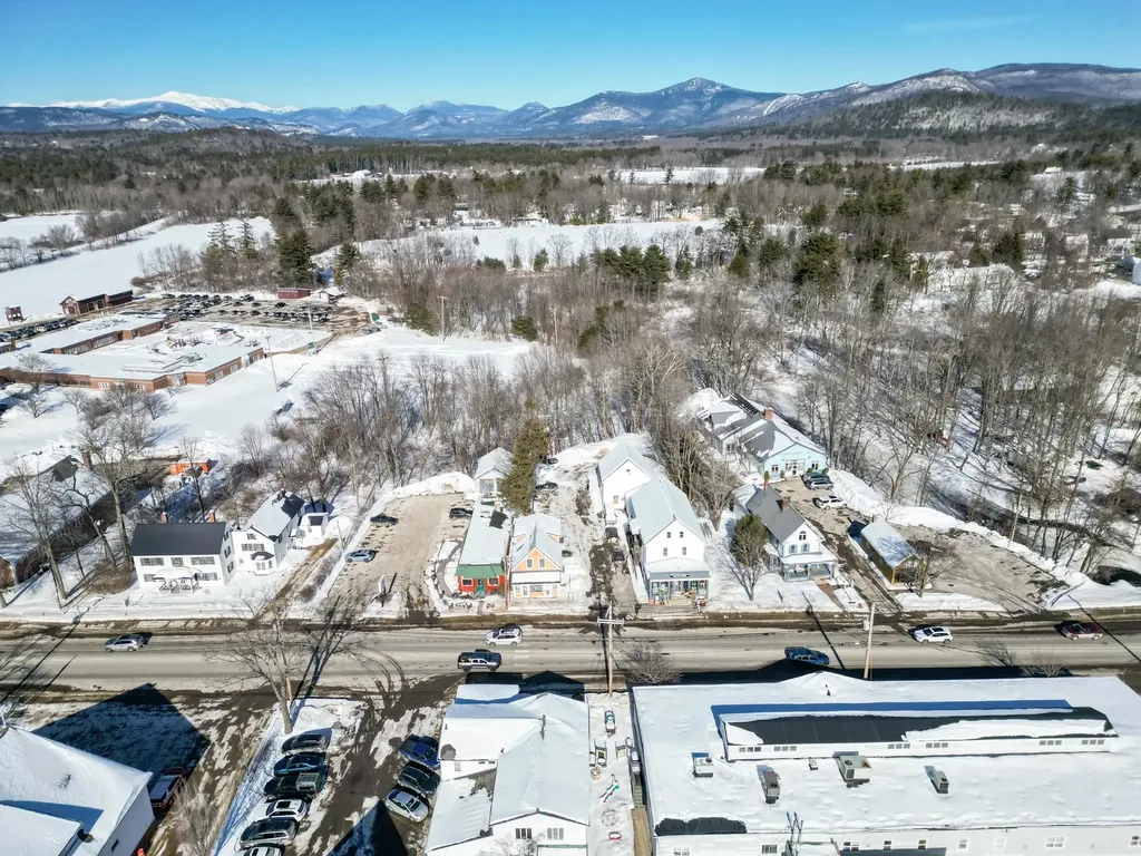 76 Main Street Conway NH 03818