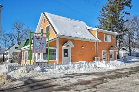 76 Main Street Conway NH 03818