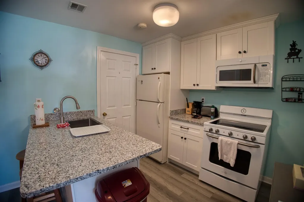 118 Washington Road Freedom NH 03836