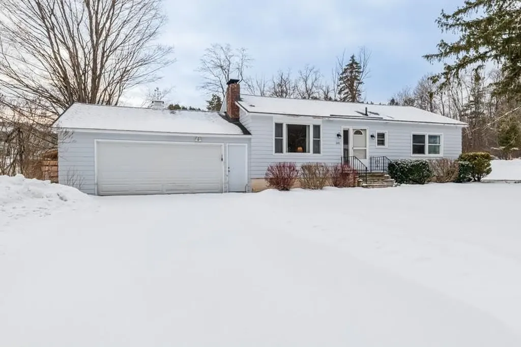 141 Hillvale Road Manchester VT 05255