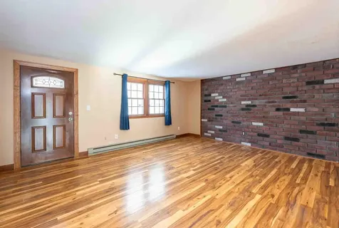 22 Olde Country Village Road Londonderry NH 03053