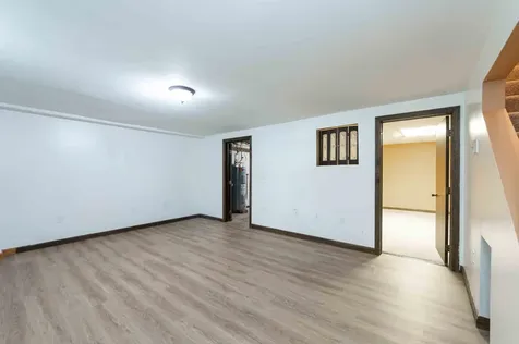 22 Olde Country Village Road Londonderry NH 03053