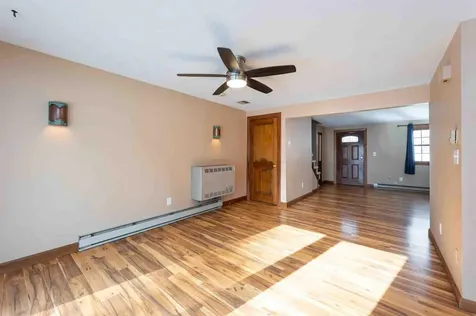 22 Olde Country Village Road Londonderry NH 03053