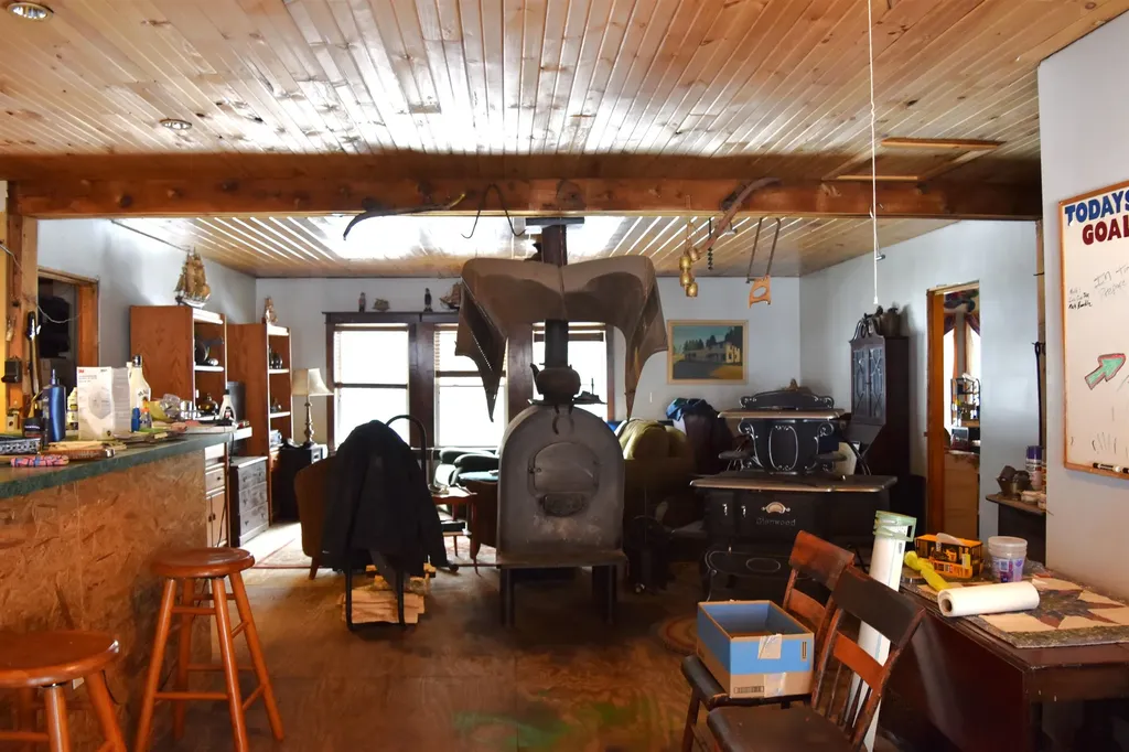 53 Concord Street Belmont NH 03220