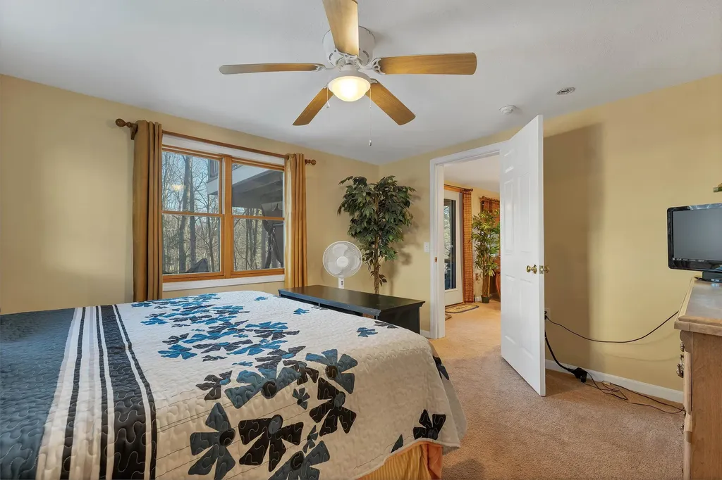 49 Brian Lane Laconia NH 03246