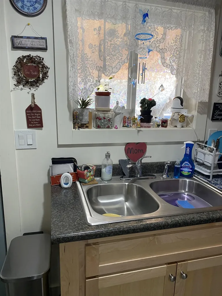 1295 & 1297 Route 149 Pawlet VT 05761