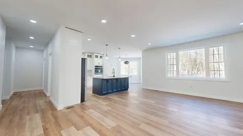 236 Leos Lane Georgia VT 05478